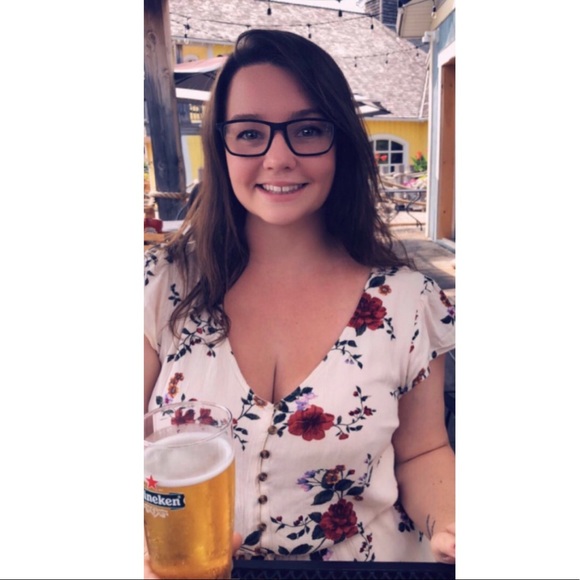 Meet your Posher, Maggie - Picture 4 of 6